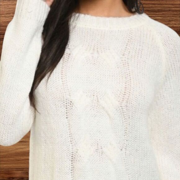 CJ FASHION Women’s Off White Oversized Chunky Knit Sweater. - Picture 2 of 8